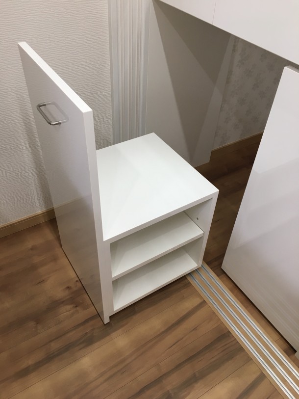 �I�[�_�[���C�h�̐H��I